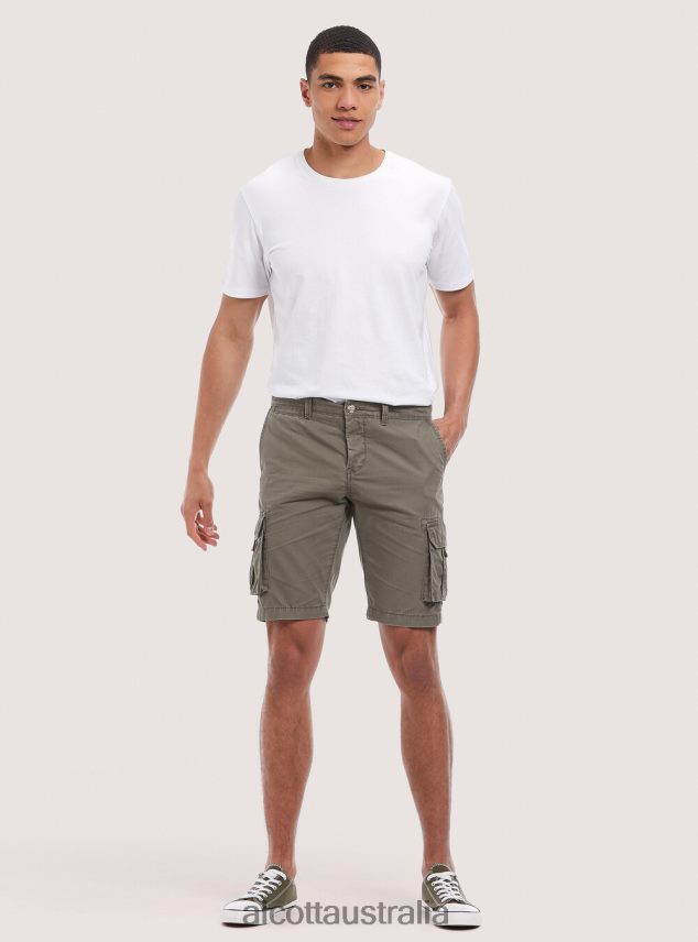 Cotton Bermuda Shorts With Large Pockets Men 2TH442853 C0586 ECRU' Alcott Clothing